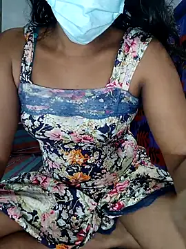 Snapshot of sexybolegirl chatting on December 2, 2025, 7:53 pm sexybolegirl online show from December 2, 2025, 7:53 pm