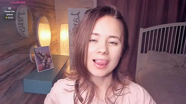 Crysta1Eva  online show from November 20, 2025, 8:03 am