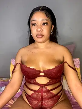 Snapshot of BlackBarbieX23 chatting on October 8, 2025, 5:43 pm BlackBarbieX23 online show from October 8, 2025, 5:43 pm