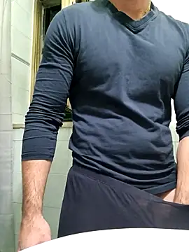 giovan2020 online show from November 20, 2025, 9:47 pm