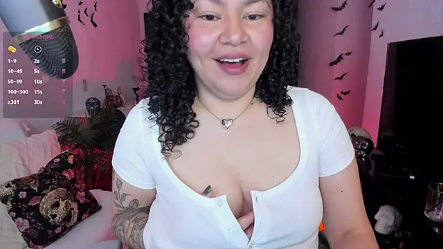 Chubby Licius online show from November 8, 2025, 2:23 am