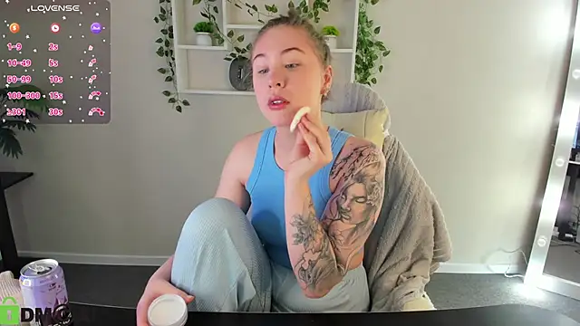 Elsie Cutties online show from November 3, 2025, 1:08 am