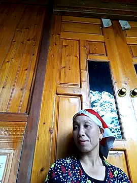 Snapshot of vtmbae chatting on September 24, 2025, 3:32 am vtmbae online show from September 24, 2025, 3:32 am