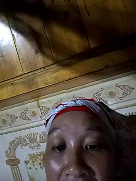 Snapshot of vtmbae chatting on September 28, 2025, 9:20 pm vtmbae online show from September 28, 2025, 9:20 pm