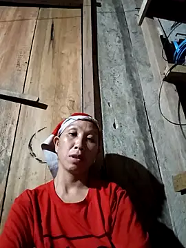 Snapshot of vtmbae chatting on October 5, 2025, 12:58 pm vtmbae online show from October 5, 2025, 12:58 pm