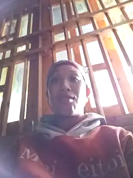 Snapshot of vtmbae chatting on October 24, 2025, 1:24 am vtmbae online show from October 24, 2025, 1:24 am