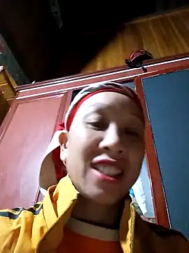 Snapshot of vtmbae chatting on November 14, 2025, 12:31 am vtmbae online show from November 14, 2025, 12:31 am