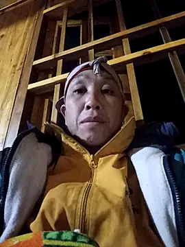 Snapshot of vtmbae chatting on November 28, 2025, 8:22 pm vtmbae online show from November 28, 2025, 8:22 pm