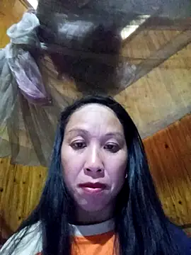 Snapshot of vtmbae chatting on December 5, 2025, 5:49 am vtmbae online show from December 5, 2025, 5:49 am