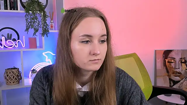 Snapshot of liana_purr chatting on October 7, 2025, 1:41 pm liana purr online show from October 7, 2025, 1:41 pm