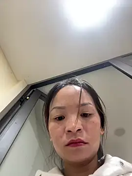    Dorry02    online show from October 7, 2025, 4:09 am