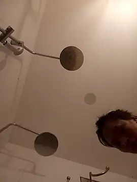    Dorry02    online show from November 14, 2025, 4:28 pm