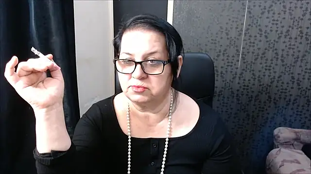 MissSanjanne online show from March 18, 2025, 7:41 am