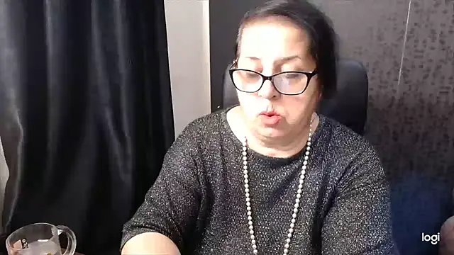 MissSanjanne online show from October 7, 2025, 6:54 am