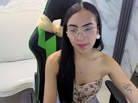 Katyrider a online show from October 1, 2025, 12:44 pm
