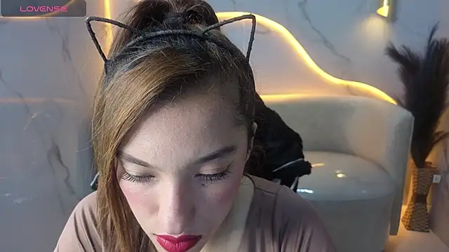 Skyler Gracee Tx online show from October 25, 2025, 12:56 pm