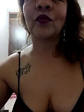 Abby-Blonde online show from November 29, 2025, 3:31 am