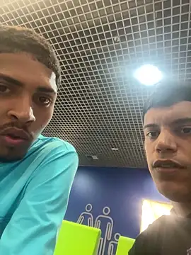 Snapshot of Nethinhoo chatting on November 1, 2025, 1:57 pm Nethinhoo online show from November 1, 2025, 1:57 pm