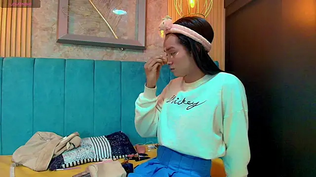 briannyte25 online show from October 20, 2025, 11:43 am