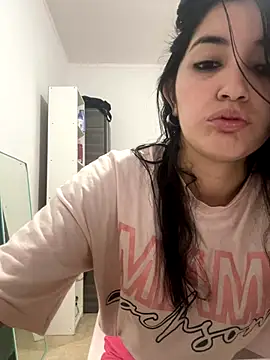 KarenG2025 online show from October 13, 2025, 2:55 am