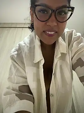 miiabrown18 online show from October 10, 2025, 2:10 am