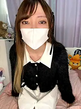 Snapshot of Moe_v_v chatting on October 12, 2025, 6:01 am Moe v v online show from October 12, 2025, 6:01 am