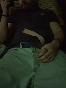 Snapshot of wwolfxxx chatting on October 4, 2025, 11:19 am wwolfxxx online show from October 4, 2025, 11:19 am