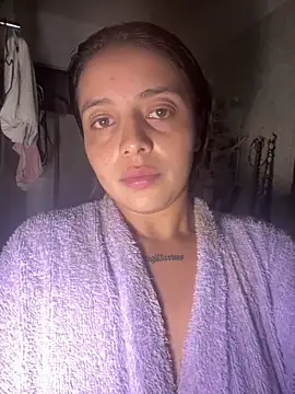 Snapshot of Aurora_princesss chatting on September 29, 2025, 12:27 am Aurora princesss online show from September 29, 2025, 12:27 am