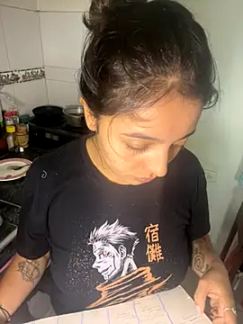 Snapshot of Aurora_princesss chatting on September 29, 2025, 12:32 pm Aurora princesss online show from September 29, 2025, 12:32 pm