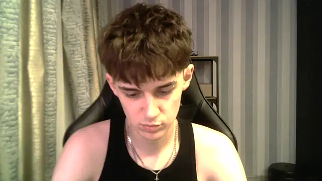 Snapshot of Hoot_Dude_ chatting on December 15, 2025, 3:16 pm Hoot Dude online show from December 15, 2025, 3:16 pm