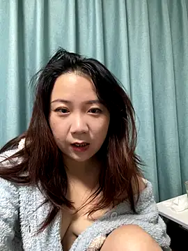 Snapshot of Momo-9988 chatting on November 11, 2025, 4:07 pm Momo-9988 online show from November 11, 2025, 4:07 pm