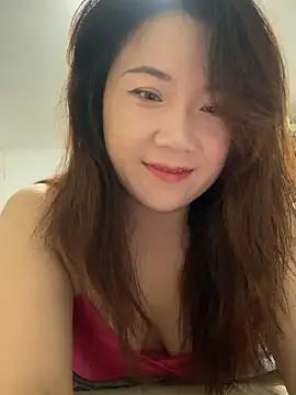 Snapshot of Momo-9988 chatting on November 15, 2025, 12:56 pm Momo-9988 online show from November 15, 2025, 12:56 pm