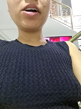 Snapshot of AriaBelles chatting on October 12, 2025, 12:04 pm AriaBelles online show from October 12, 2025, 12:04 pm