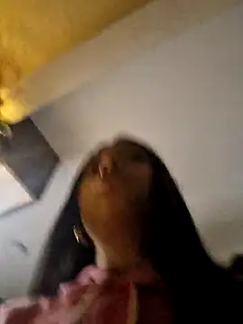 Snapshot of AriaBelles chatting on December 3, 2025, 10:13 am AriaBelles online show from December 3, 2025, 10:13 am