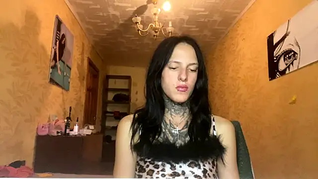 Snapshot of NamBraun chatting on October 19, 2025, 5:13 pm NamBraun online show from October 19, 2025, 5:13 pm