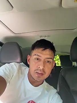 juanjR11 online show from October 3, 2025, 2:58 pm