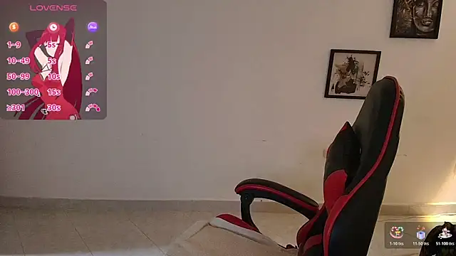 Snapshot of Nina_Rouge7 chatting on October 28, 2025, 11:14 am Nina Rouge7 online show from October 28, 2025, 11:14 am