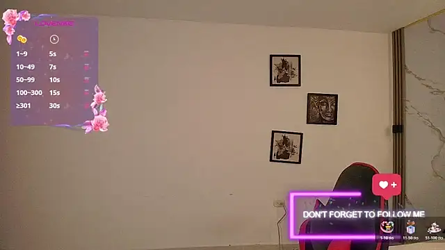 Snapshot of Nina_Rouge7 chatting on November 8, 2025, 1:22 pm Nina Rouge7 online show from November 8, 2025, 1:22 pm