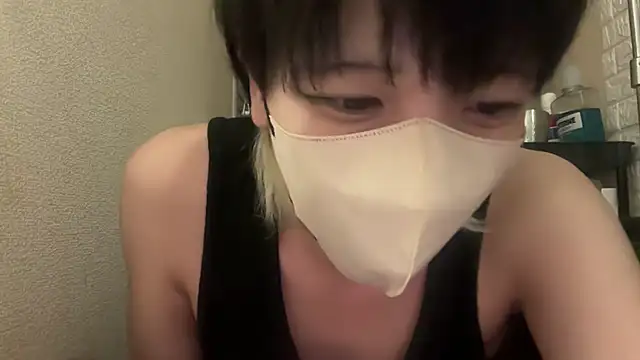 Snapshot of tora3220 chatting on October 5, 2025, 2:26 pm tora3220 online show from October 5, 2025, 2:26 pm