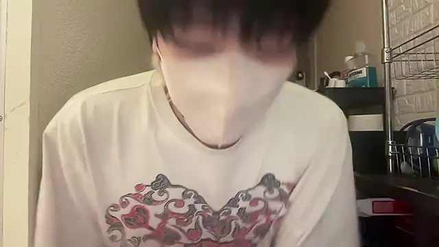 Snapshot of tora3220 chatting on October 8, 2025, 12:25 pm tora3220 online show from October 8, 2025, 12:25 pm