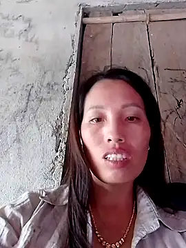 Sera sexy01 online show from October 12, 2025, 1:37 am