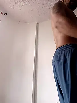 Snapshot of LucasGaeel chatting on October 28, 2025, 7:27 pm LucasGaeel online show from October 28, 2025, 7:27 pm