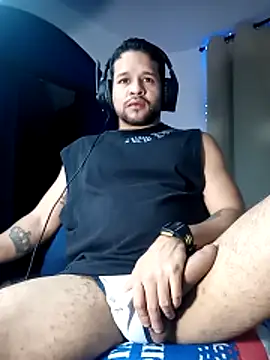 Snapshot of LucasGaeel chatting on November 20, 2025, 10:26 am LucasGaeel online show from November 20, 2025, 10:26 am