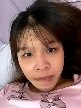 Snapshot of Hanaa07_ chatting on November 1, 2025, 12:34 am Hanaa07 online show from November 1, 2025, 12:34 am