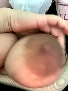 kamdan12 online show from October 10, 2025, 5:06 am