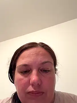 Snapshot of Eleanorxx chatting on September 24, 2025, 8:12 pm Eleanorxx online show from September 24, 2025, 8:12 pm