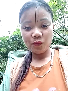 Snapshot of Samyy_xx chatting on November 21, 2025, 12:10 am Samyy xx online show from November 21, 2025, 12:10 am