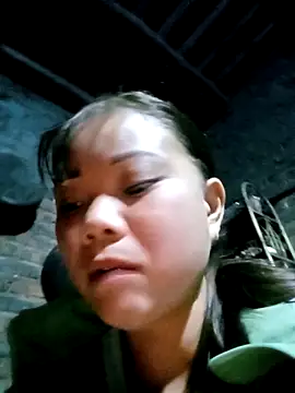 Snapshot of Samyy_xx chatting on November 30, 2025, 10:25 pm Samyy xx online show from November 30, 2025, 10:25 pm