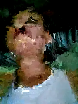 Snapshot of Samyy_xx chatting on December 13, 2025, 11:32 pm Samyy xx online show from December 13, 2025, 11:32 pm