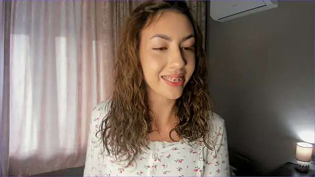 Snapshot of KeilaJeschon chatting on September 28, 2025, 5:02 am KeilaJeschon online show from September 28, 2025, 5:02 am